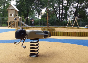 Продажа  торговой марки, ноу-хау, станков и материалов по производству детских площадок в Польше